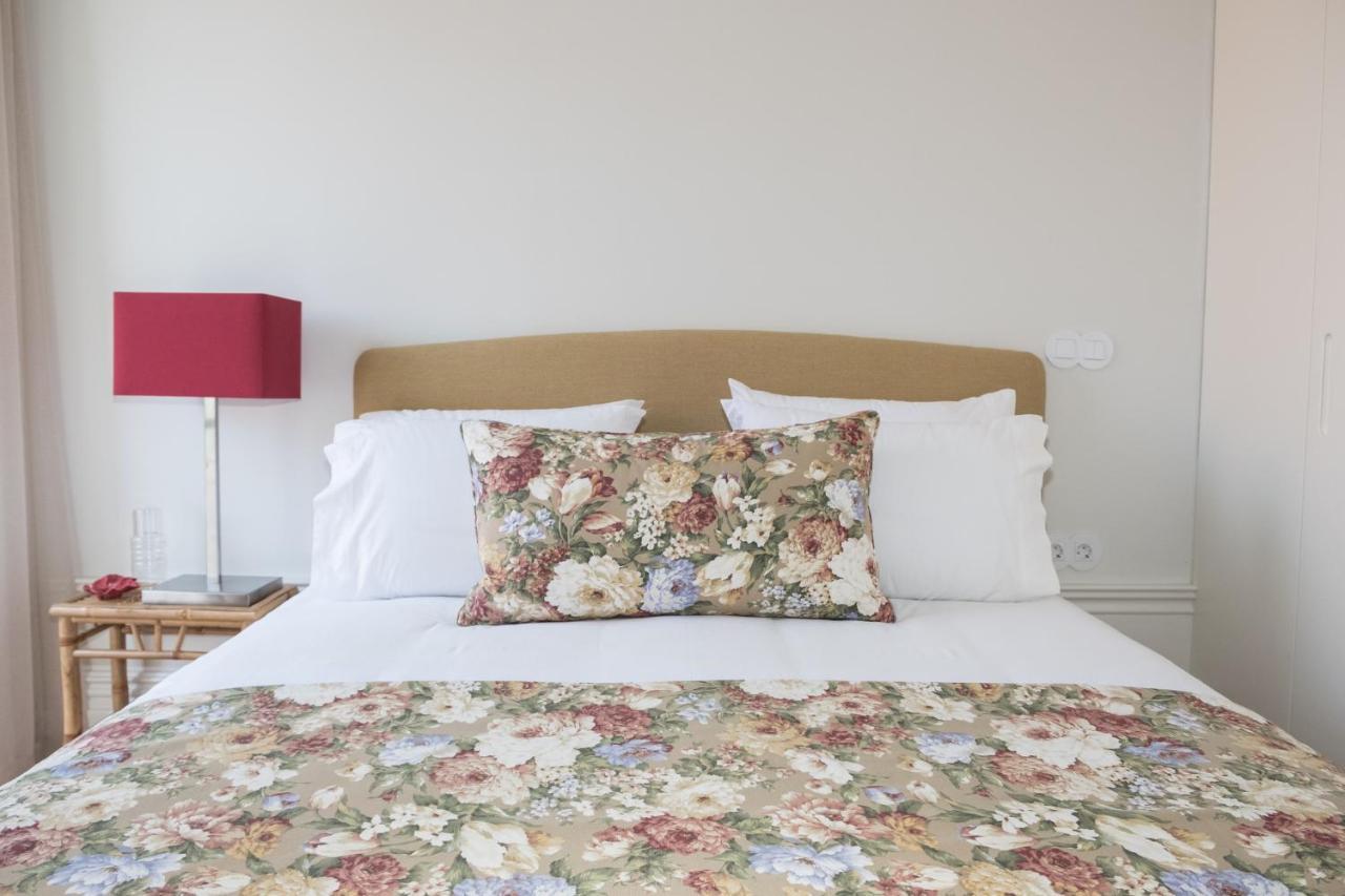 Boutique Rentals-Flores Chic In Historical Center ポルト エクステリア 写真