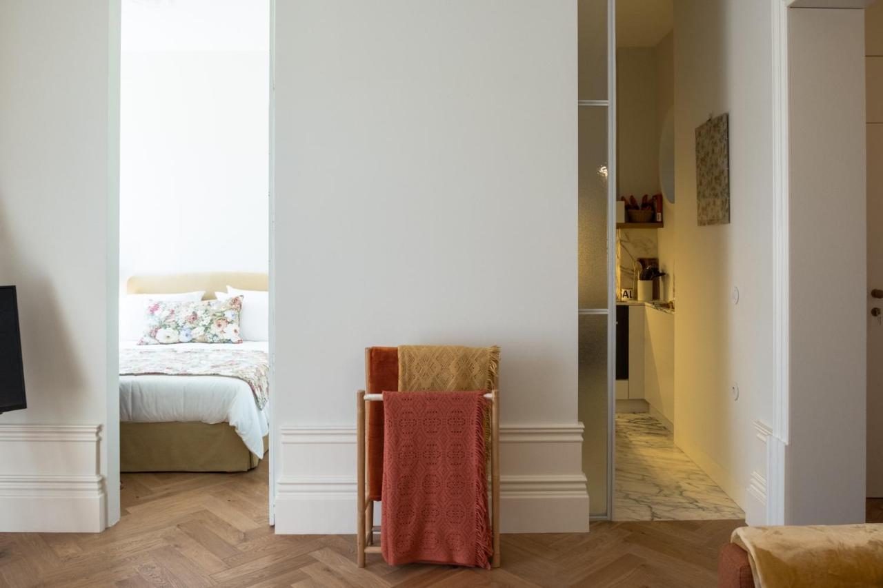 Boutique Rentals-Flores Chic In Historical Center ポルト エクステリア 写真